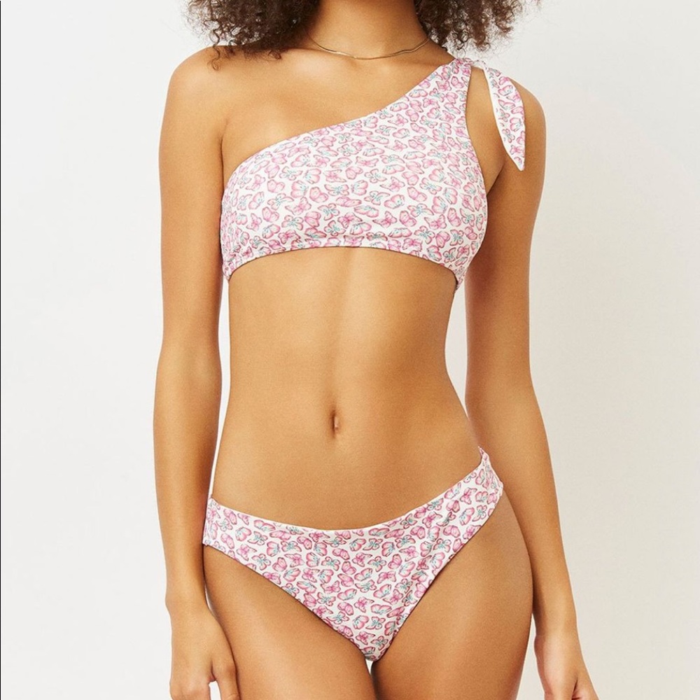 Frankies Y2K Collection - Taylor Top & Bottom
